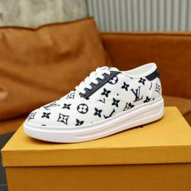 Picture of Louis Vuitton Shoes _SKULVsz38-44h091514930